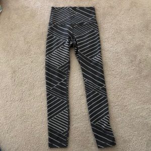 Lululemon High Times size 4